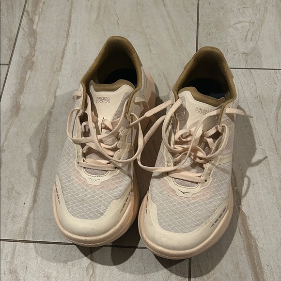 Hoka Transporter 2 Athletic Shoes men’s 8.5, women’s 9.5 - Picture 2 of 3